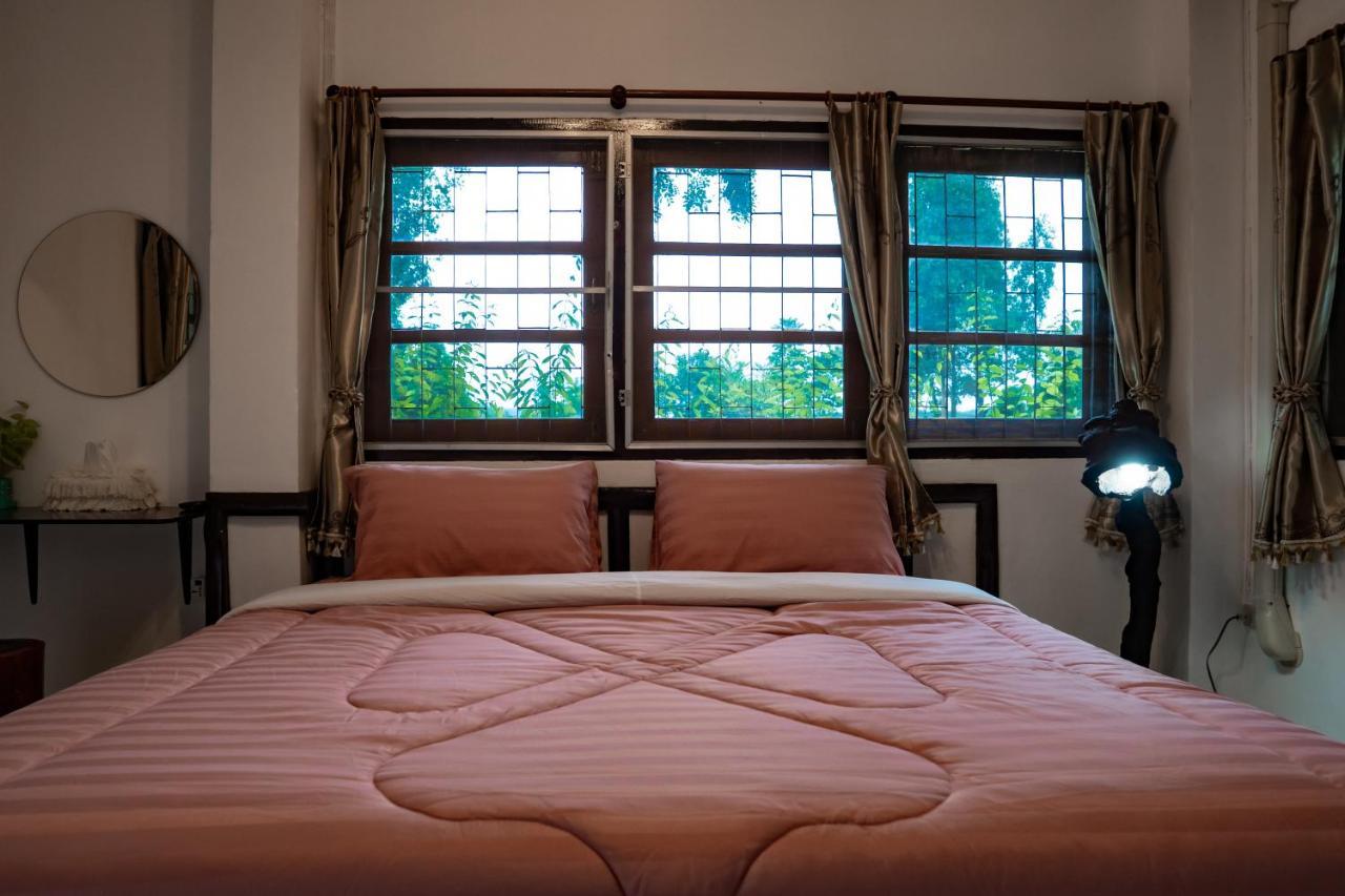 Nan Waterside Hong Bon Nern Bed & Breakfast Luaran gambar